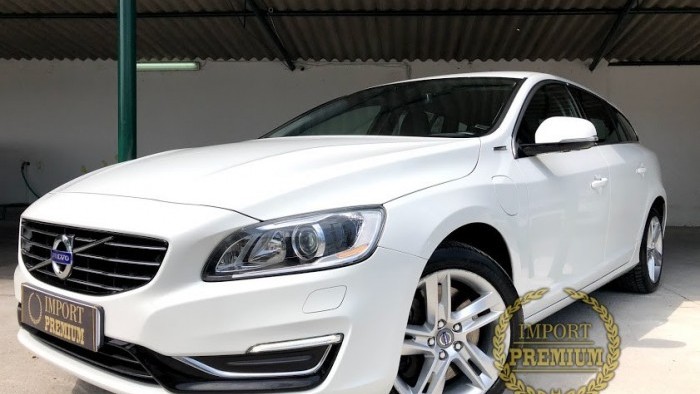VOLVO V60 D6 plug in hybrid