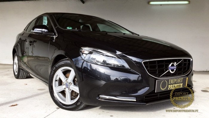 Volvo V40 D2 Momentum