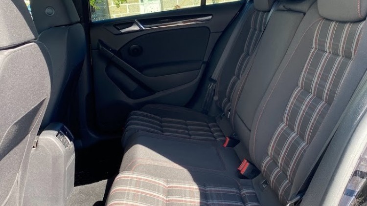 Volkswagen Golf VII GTI DSG