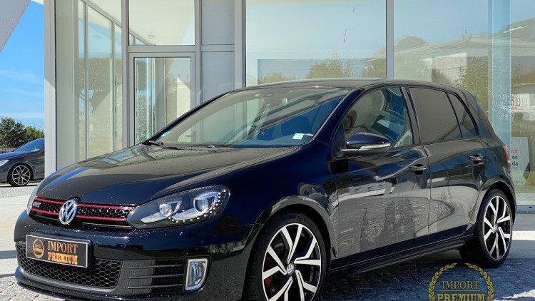 Volkswagen Golf VII GTI DSG