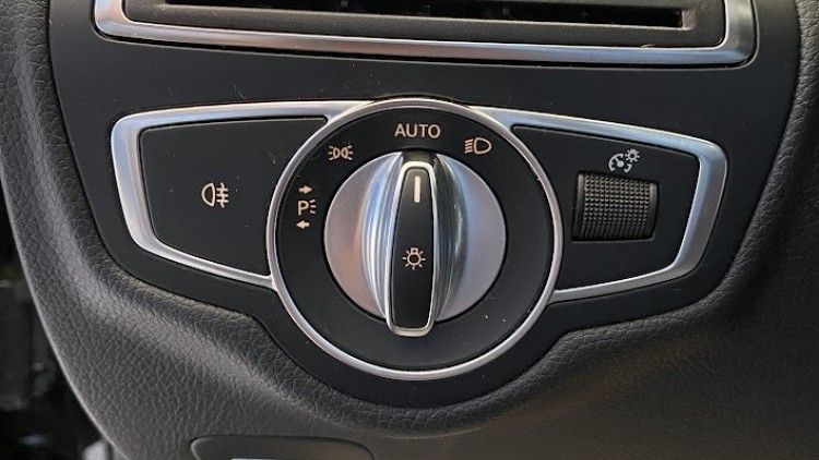 Mercedes-Benz Classe C 200 d AMG line