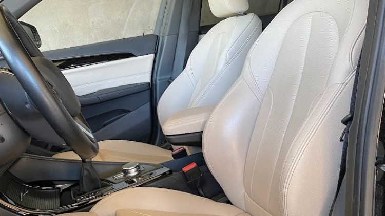 BMW S&eacute;rie X - X1 16d sDrive Line Sport