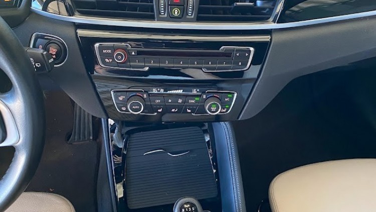 BMW S&eacute;rie X - X1 16d sDrive Line Sport