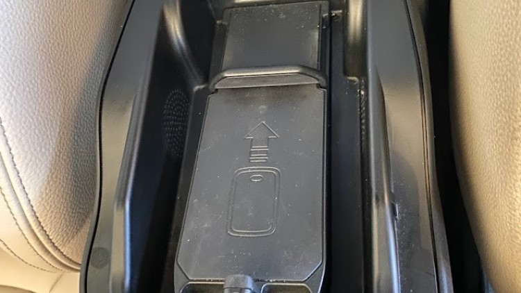 BMW S&eacute;rie X - X1 16d sDrive Line Sport