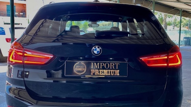 BMW S&eacute;rie X - X1 16d sDrive Line Sport