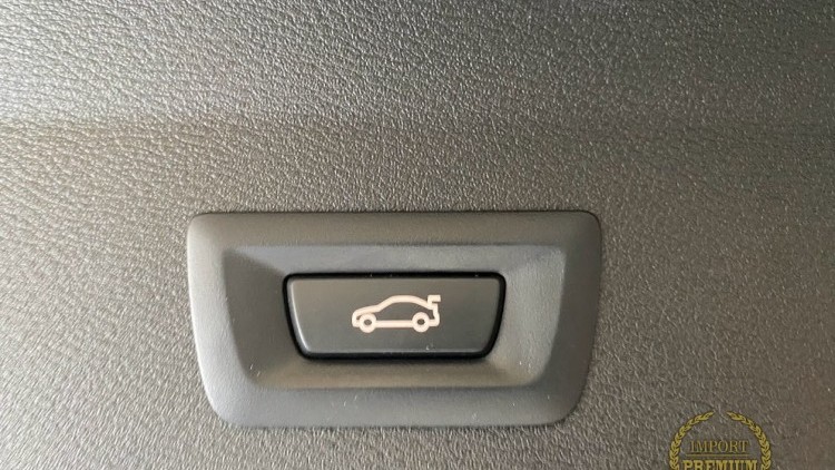 BMW S&eacute;rie X - X1 16d sDrive Line Sport