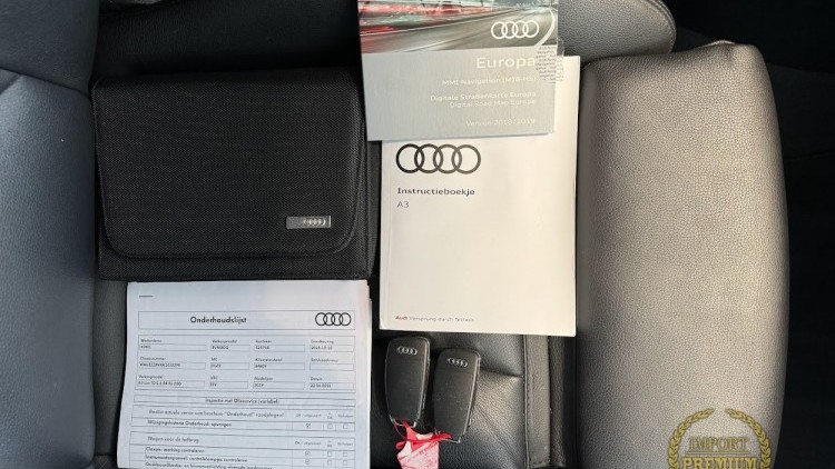 Audi A3 Limousine 1.6 TDi Kit RS3
