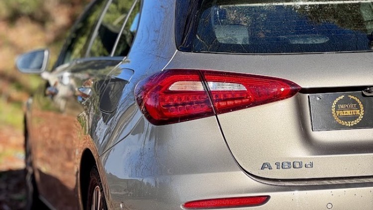 Mercedes-Benz Classe A 180 d Style 2020