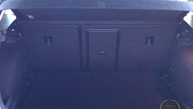 Volkswagen Golf VII Highline 1.6 TDi 110cv RESERVADO