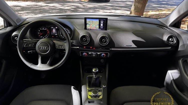 Audi A3 Sportback 30 TFSI Look S3