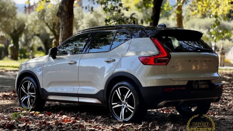 Volvo XC40 1.5 T5 PHEV R-DESIGN