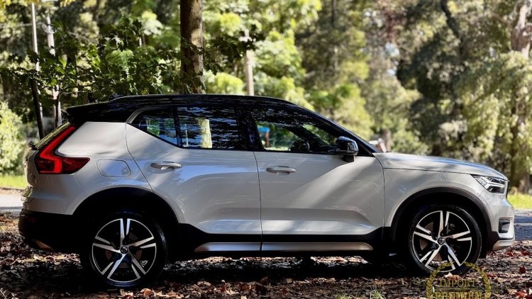 Volvo XC40 1.5 T5 PHEV R-DESIGN