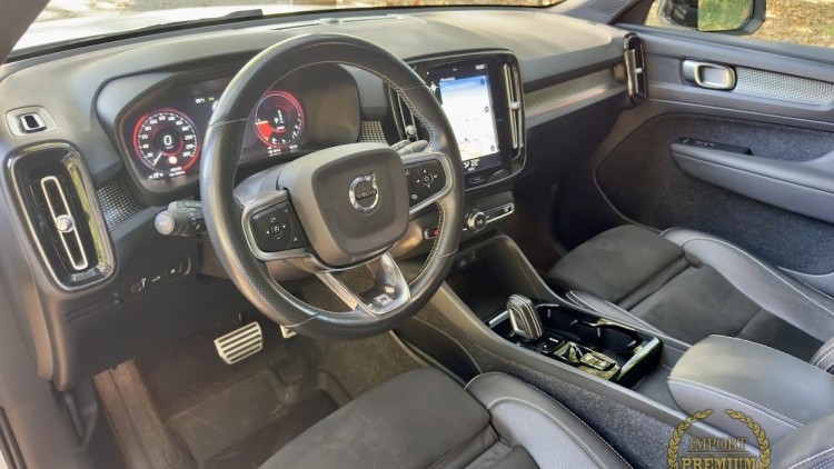 Volvo XC40 1.5 T5 PHEV R-DESIGN