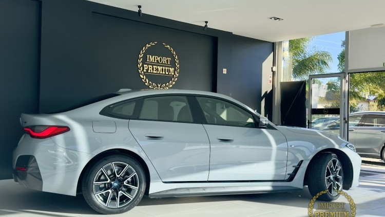BMW S&eacute;rie i - i4 eDrive40 Pack Desportivo M