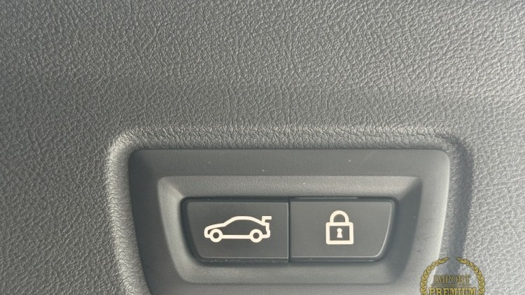 BMW S&eacute;rie i - i4 eDrive40 Pack Desportivo M
