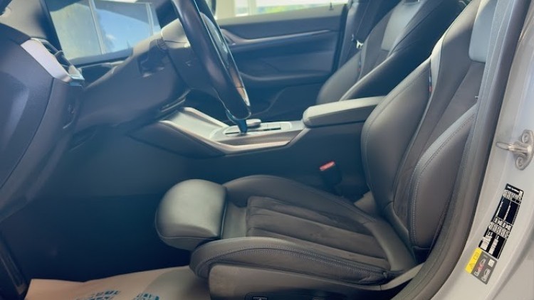 BMW S&eacute;rie i - i4 eDrive40 Pack Desportivo M