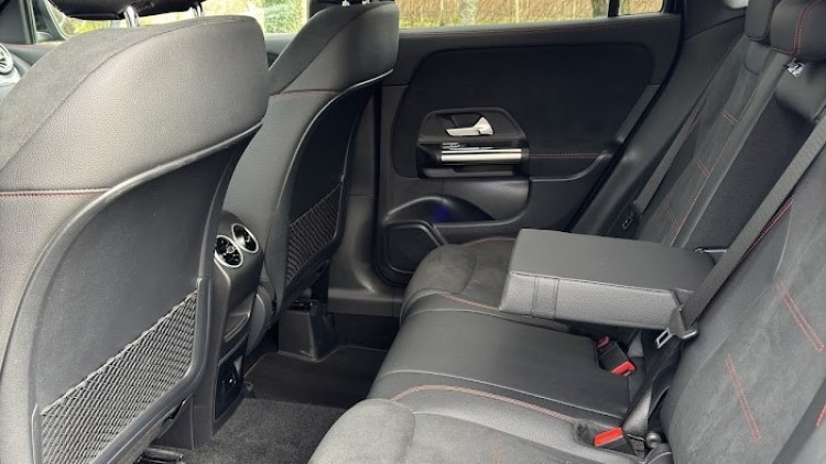 Mercedes-Benz Classe GLA 250 e Pack AMG / Pack NIGHT