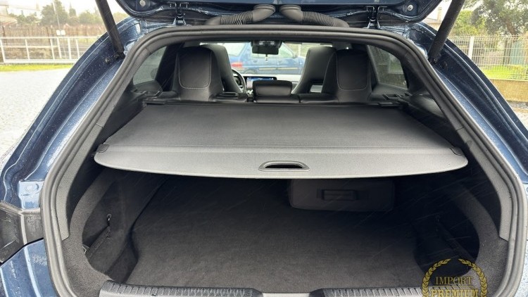 Mercedes-Benz Classe CLA 250 e Shooting Brake AMG EDITION