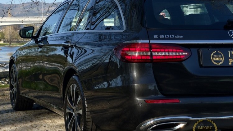 Mercedes-Benz Classe E 300 de T Avantgarde