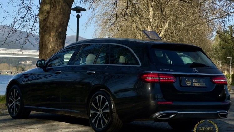 Mercedes-Benz Classe E 300 de T Avantgarde