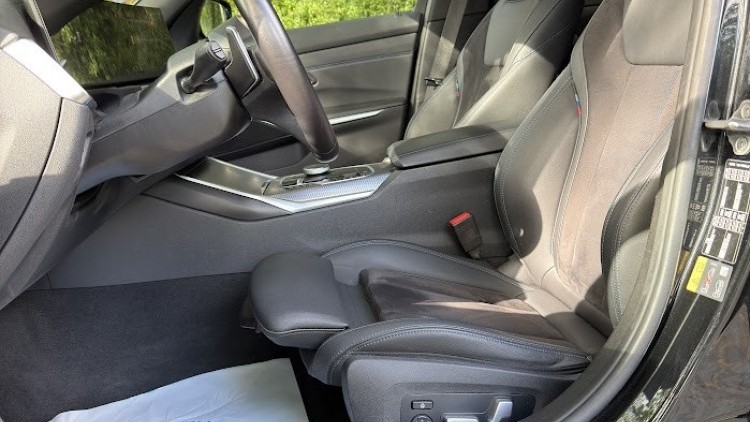 BMW S&eacute;rie 3 - 320 e Touring Pack M Full Extras