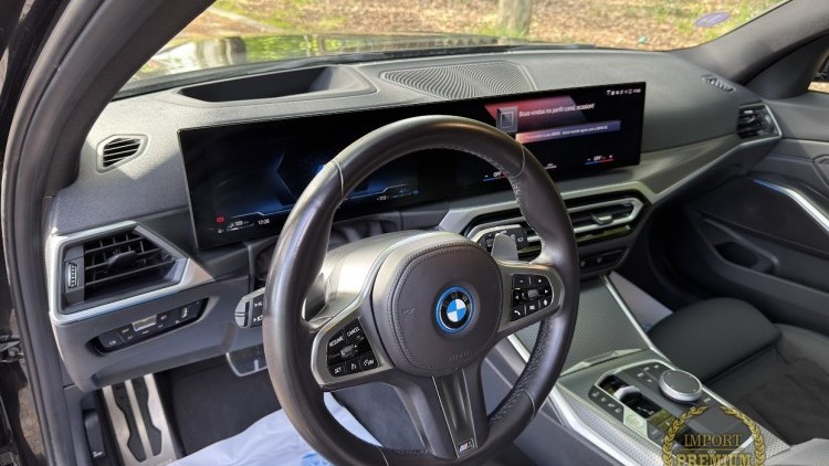 BMW S&eacute;rie 3 - 320 e Touring Pack M Full Extras