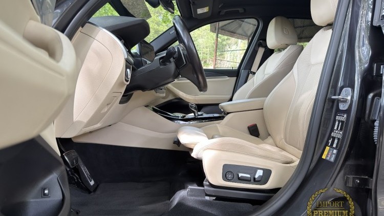 BMW S&eacute;rie X - X3 30e xDrive Pack M