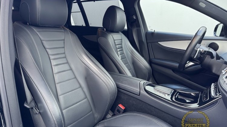 Mercedes-Benz Classe E 300 de T AMG / PACK NIGHT