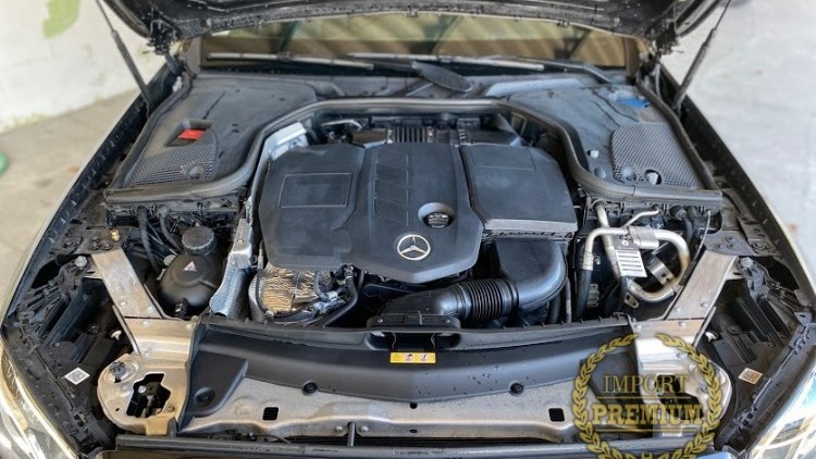 Mercedes-Benz Classe E 220 D Amg Line