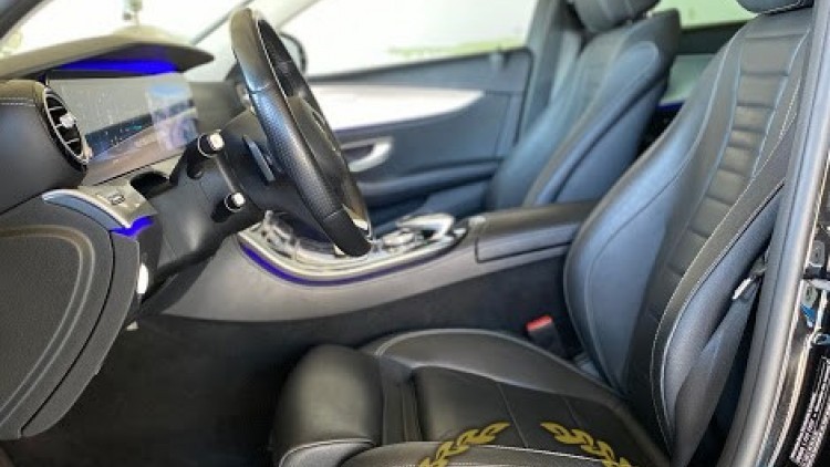 Mercedes-Benz Classe E 220 D Amg Line