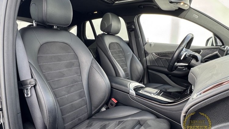 Mercedes-Benz EQC 400 AMG