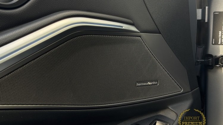 BMW S&eacute;rie 3 - 330 e Touring PACK M