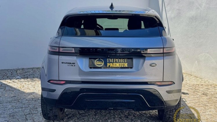 Land Rover Range Rover P300e R-Dynamic SE