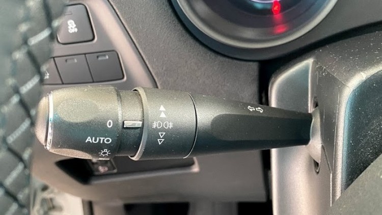 Citro&euml;n C4 1.6 HDi Millenium Business
