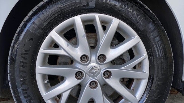 Renault M&eacute;gane Sport Tourer 1.5 DCI 110cv BOSE EDITION