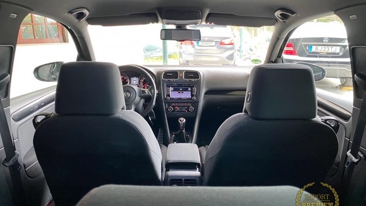 Volkswagen Golf 2.0 GTI