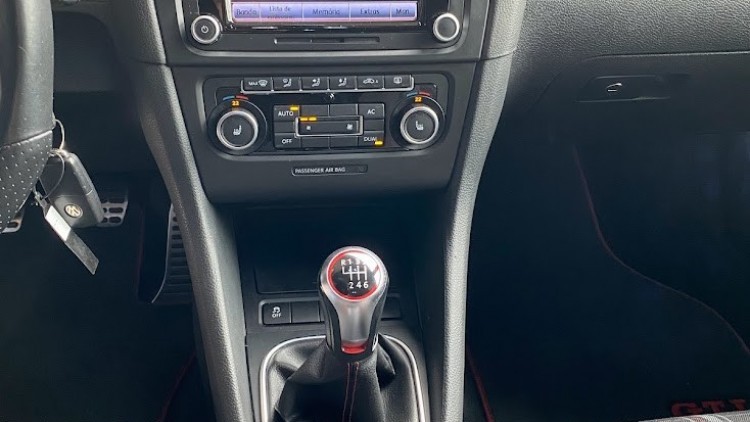 Volkswagen Golf 2.0 GTI
