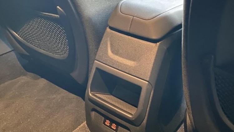 BMW S&eacute;rie 1 - 116 d Sport